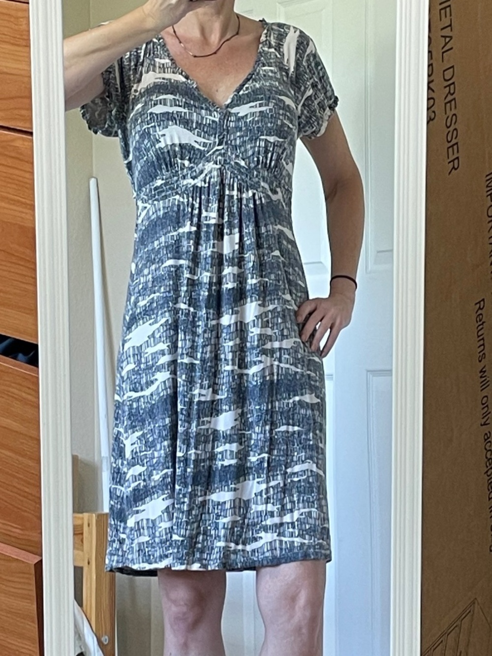 Daisy Fuentes Night Tide Combo Print Smocked V-Neck Dress Large